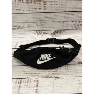 Nike Fanny Pack Bag Adult Black Running  Waistpack Pockets Swoosh Mens